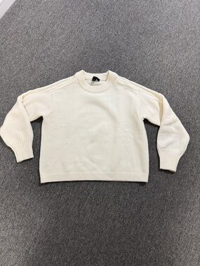 Ann Taylor Women's off white Crewneck Knit Sweater size medium